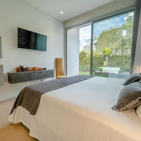 In Ground Floor In Marbella Club Hills, * ベナアビス