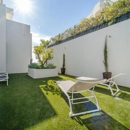 アパート In Ground Floor In Marbella Club Hills, ベナアビス